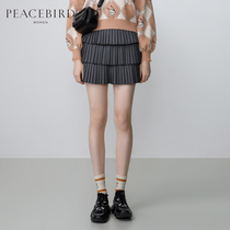 The same model of Peacebird Women's Spring Wear 2020 New Dark Gray Pleated Cake Skirt A1GEA1125