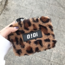 ins superburst large heat deposit oioi autumn winter letter post BAO WEN cute plush zero wallet hang bag spot