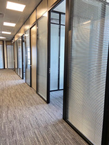 Guangdong glass partition wall office high partition aluminum alloy double glass louver finished Guangzhou tempered glass partition