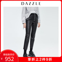 DAZZLE地素 2019冬装新款时髦金属装饰黑色假皮裤女2G4Q4281A