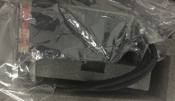 AMD 原厂 全新 公版 R9 FURY X 4G NANO 水冷 VR VEGA 64 8G 吃鸡