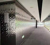 Stainless steel water corrugated board hotel ceiling mirror embossed board decoration light luxury folding edge laser black titanium