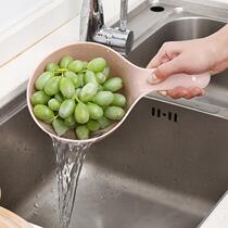 Household kitchen water scoop thickened plastic water Spoon bath scoop children wash water spoon baby baby bath water scoop