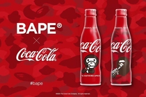 Imported original unopened tide brand drinking Japan 2020 Coca Cola bape co branded commemorative aluminum bottle