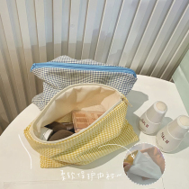 Net red cosmetic bag female 2021 new portable large capacity senior sense ins simple storage bag travel wash bag