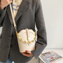 French special cabinet new advanced senses light extravaganza with small crowdsourced slanted satchel with small crowdsourced design foreign air texture female bucket bag