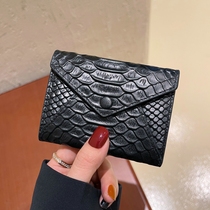 Leather card bag mini ultra-thin new 2021 net red crocodile card bag retro small buckle coin wallet women