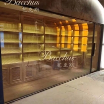 Design of cedar wood cigar cellar constant temperature and humidity cigar room stainless steel glass room cigar clubhouse per Square