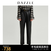 Dazzle ground element autumn and winter new stylish handsome straight warm shiny leather pants women 2G4Q4201A