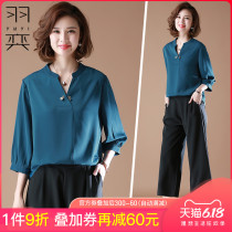 Middle aged mother summer fashion two piece suit 2020 new middle-aged and old women's spring small shirt