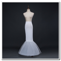 Bride wedding dress big fishtail black and white skirt performance exterior shape cos waist hip accessories