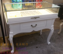 European carved jewelry counter jewelry display cabinet baking varnish display cabinet exquisite tiger leg carved display cabinet