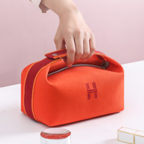 Cosmetic bag 2021 New Tide advanced sense portable super fire portable female Large Capacity large skin care products storage bag