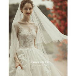 婚纱礼服新娘拖尾公主梦幻2018新款欧美定制显瘦简约轻婚纱森系女
女婚纱