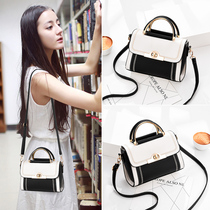 Hong Kong Flagship Pouch Pack Woman Bag 2022 New Tide Fashion Texture Single Shoulder Bag 100 Hitch Lady Carry-on Satchel Bag