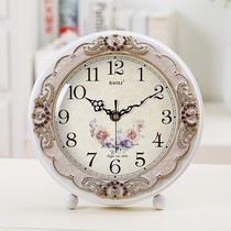 European mute bedroom seat clock ornaments modern living room creative desk clock fashionable bedroom pastoral simple sitting clock
