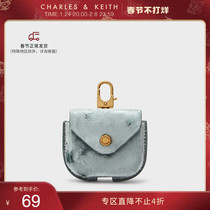 CHARLES & KEITH21 Winter New CK6-30701161 Ladies Vintage Velvet Mini Earphone Bag