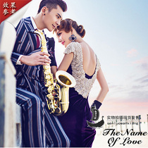 European and American style retro simulation plastic saxophone wedding adult couple location props large saxophone model