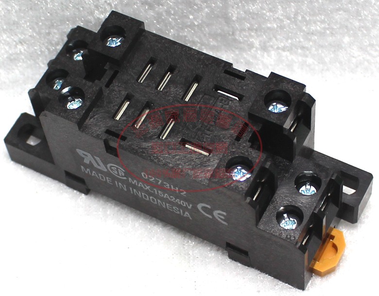[3.47] Original imported Omron OMRON small relay base PTF08AE with