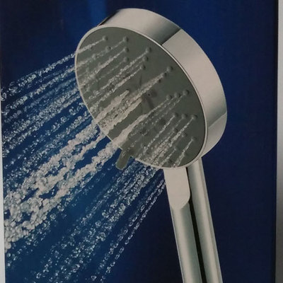 舒适节能不锈钢花洒淋浴喷头洗浴喷头五频调节电热水器好伴侣