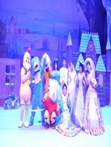 Opening the arts door to childrens drama Cinderella