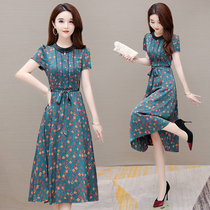 This years popular dress dress Womens summer new fashion middle-aged moms beautiful and elegant and thin printed long dress
