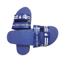 Zhanjiang herringbone towing canton red trekking Guangxi double goose blue Ducks Slippers Yang Spring Duck Paparazzi Men and women Anti-slip beach shoes