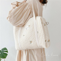 South Korea Ins Large Capacity Mother & Baby Bag Single Shoulder Oblique Satchel Mother Bag Quilted Little Bear Hand Mommy Bag