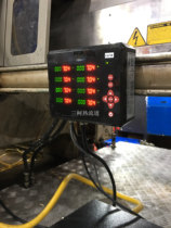 Mold hot runner needle valve 8 sets of timing controller gas valve integrated Time injection molding machine delay