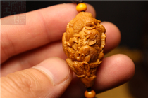 Olive nuclear carving goldfish nine carp opera Lotus handmade nuclear carving Golden Jade full hall single pendant key chain accessories