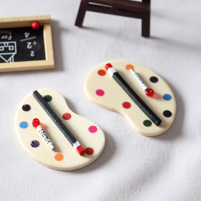 taobao agent Small palette, wooden realistic pigment doll house, props