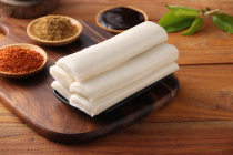 Zheng Zong Xing Sanyang fried crispy rice cake Net Red commercial snack barbecue fried iron plate water mill rice cake