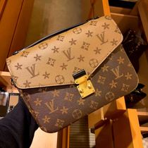 Hong Kong new luxury goods color-block shoulder crossbody lock small variance bag real leather bag pet backpack