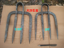 4-tooth pointed nail Harrow hand-forged manganese steel four-tooth rake ground ground rake hoe rural farm tools iron saddle hardwood plug