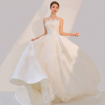 Satin suspenders light main wedding dress 2021 new bride temperament simple Princess little man French out of the gauze summer