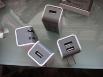 5V4 mouth USB phone centralized for charger 1 5 V 1 A Outdoor Sound Power 2 1A Double-port charging