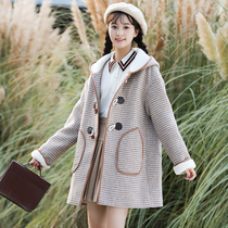 College style plaid woolen coat girl Japanese high school junior high school student winter dress thickened horn button woolen coat
