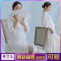 2021 new maternity dress photo clothing Korean beautiful pregnancy photo White trailing dress studio pregnancy rental