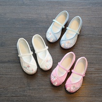 Hanfu shoes Girls embroidered shoes Old Beijing childrens handmade cloth shoes Ethnic style costume students dance embroidered childrens shoes