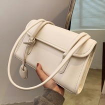 France Sandro Ifashion 2021 New one shoulder underarm bag a small square bag soft leather mobile phone wallet