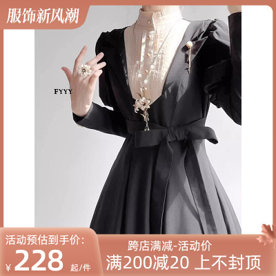 taobao agent Retro long dress, Lolita style, fitted, halloween