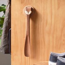 Shanshe 丨 Little fox shoehorn original solid wood creative long handle household shoe-wearing shoe-carrying device