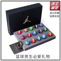 Kobe hand-held basketball trinkets Curry James around creative ornaments birthday to send boys special heart gifts