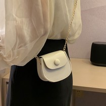 Spring and Summer Girl mini saddle bag female New 2019 Korean version Joker chain small bag shoulder shoulder bag