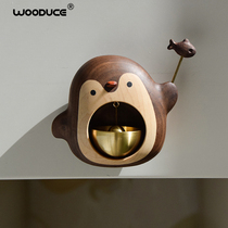 Wood is Penguin and crab wind chimes door-type doorbell Japanese door opening tips hanging bells housewarming gifts