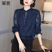 2021 early autumn new top womens long-sleeved mother loose chiffon shirt Western style high-end lace belly shirt tide