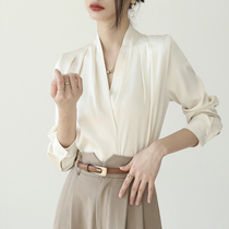 Design sense 2022 new V collar Long sleeves Temperament Shirt Snowspun Salt shirt Female Lazy Wind Spring blouses
