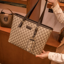 Womens Bag 2021 New Korean Tide Joker Fashion Leisure Personality Atmosphere Shoulder Bag Large Capacity Hand bag Big Bag