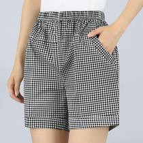 Mom shorts are worn outside summer thin middle-aged and elderly summer clothes middle-aged summer cotton and linen plaid loose casual five-point pants