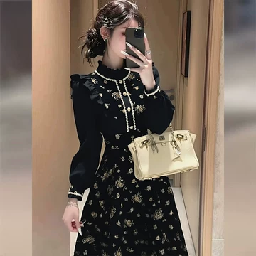 暗黑系法式雪纺碎花裙气质收腰显瘦黑色女神范连衣裙2020新款夏装 書芮小眾設計暗黑風氣質襯衫領不規則收腰顯瘦連衣裙|洋裝|ETMall東森